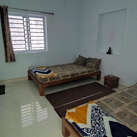 Funk Monk Villa Hostel Pondicherry ออโรวิลล์ ห้อง รูปภาพ